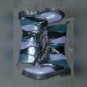 Dr Martens Nina 14 eye mid calf boots